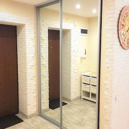 Studio Luxe On Victory Street In The City Center Vinnytsia Exterior photo